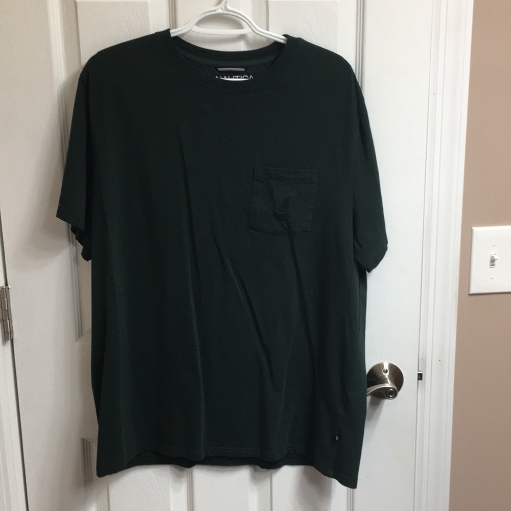 Men's T shirt